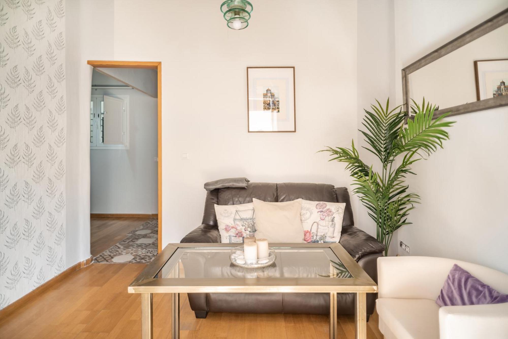 Appartamento Beautiful And Bright- 1Bd 1Bth- Center Siviglia Esterno foto