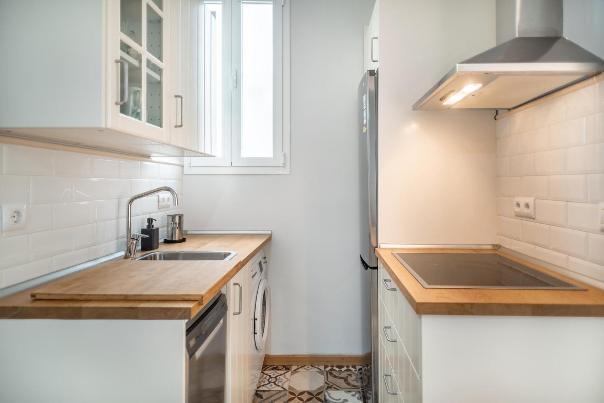Appartamento Beautiful And Bright- 1Bd 1Bth- Center Siviglia Esterno foto