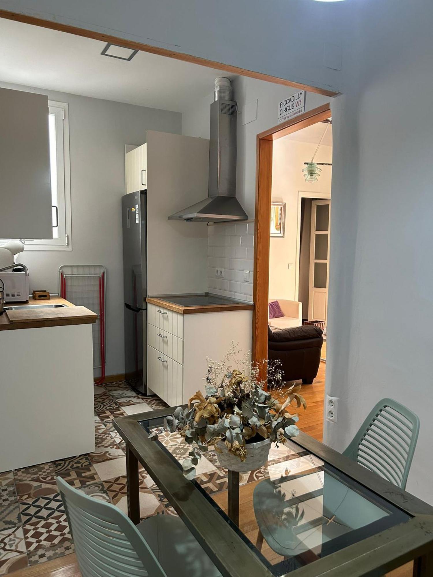 Appartamento Beautiful And Bright- 1Bd 1Bth- Center Siviglia Esterno foto